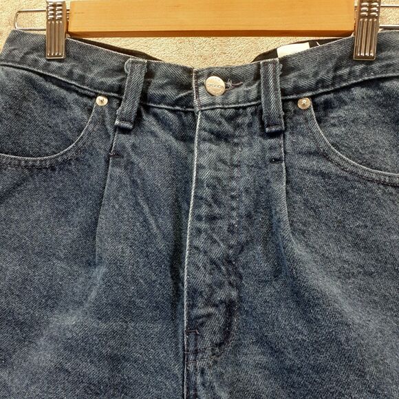 Sasson Hi Waist Mom Pleated Rolled Hemmed Denim Shorts Size 12 Dark Blue - Picture 3 of 10